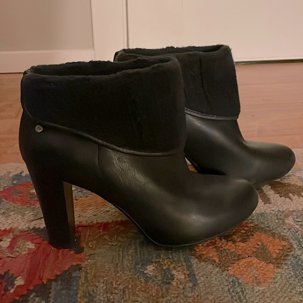 Uggs ladies booties.